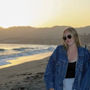 Meet your Posher, Maeve